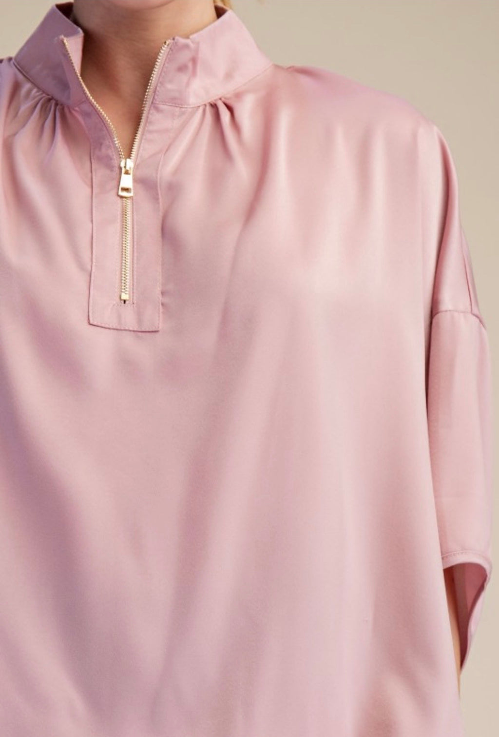 Elbow Sleeve Half Zip Satin Top in Pink
