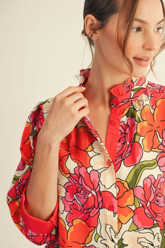 Contrast Accent Floral Top in Red