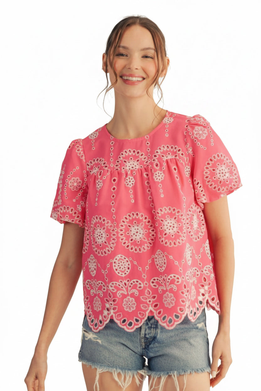 Scallop Hem Eyelet Lace Top in Pink
