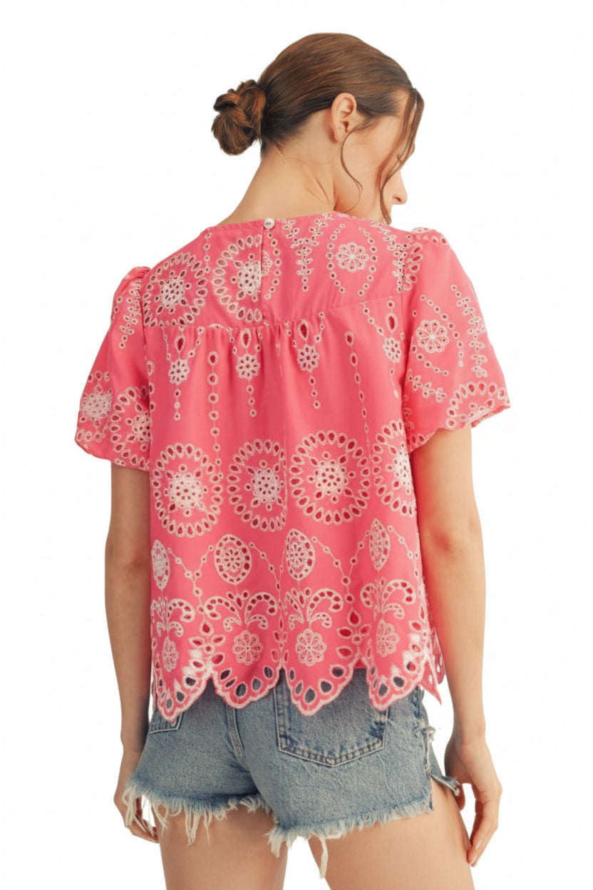 Scallop Hem Eyelet Lace Top in Pink