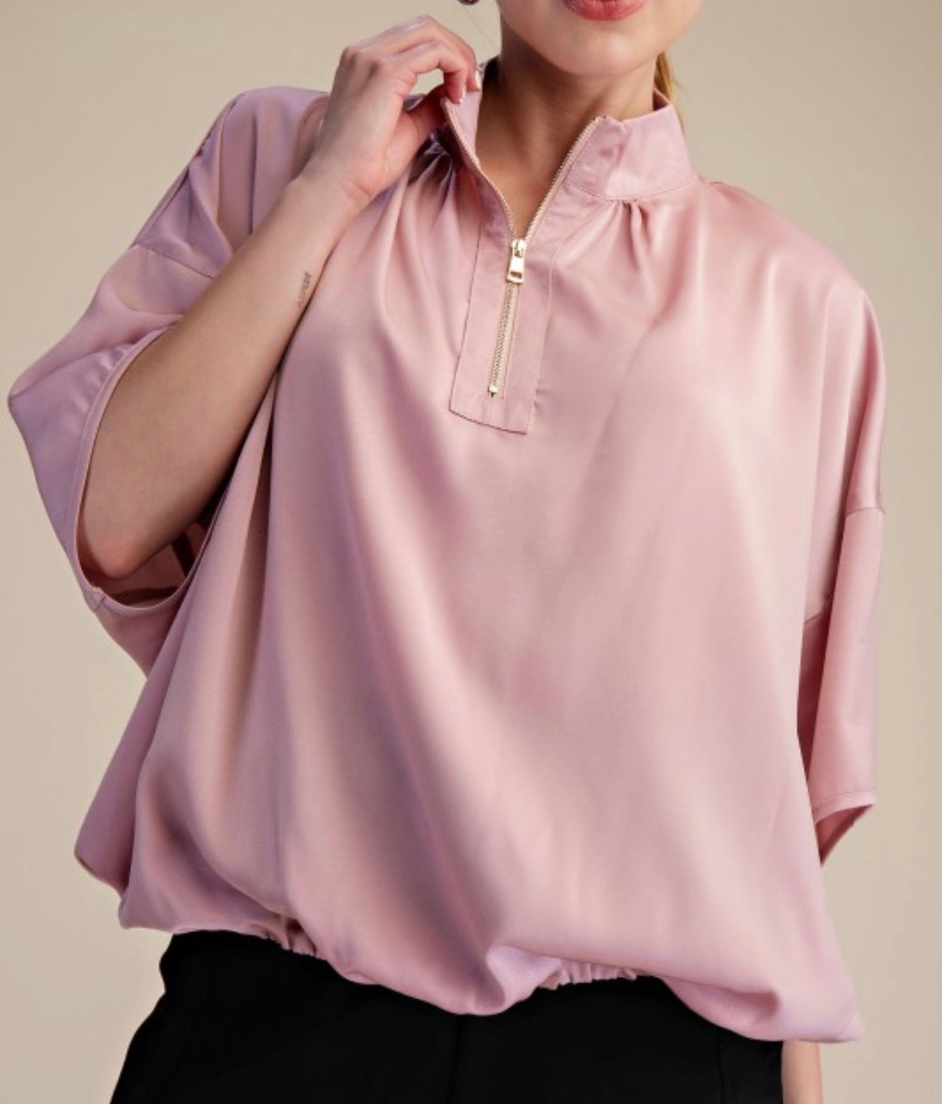 Elbow Sleeve Half Zip Satin Top in Pink