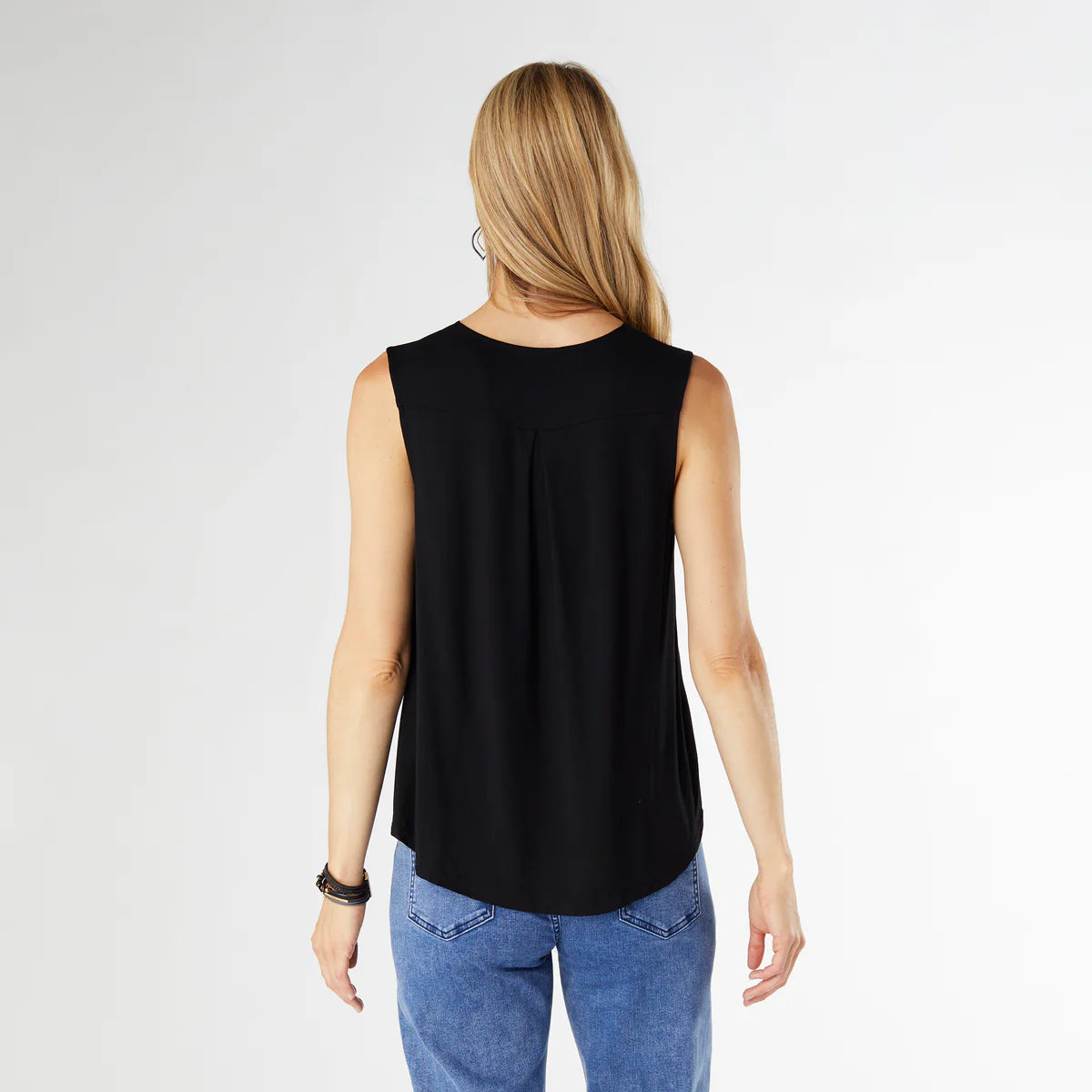 Black Pleat Back V-Neck Tee