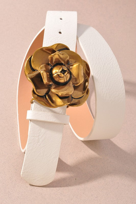 Floral Buckle Belt in White